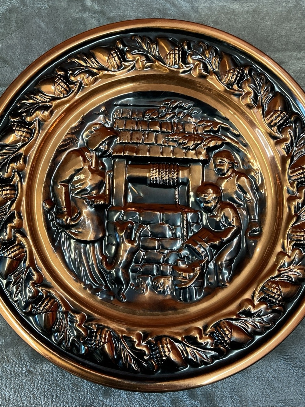 Vintage Coppercraft Guild embossed At The Well decorative wall Plate 13"